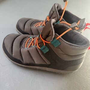 Women’s Chaco Puffer Boots